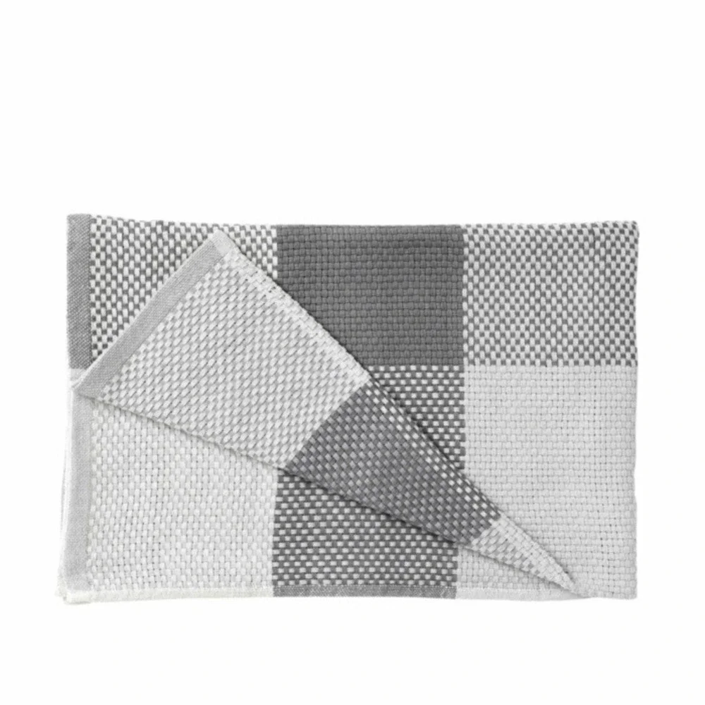 MUUTO‎ Loom Throw Modern Checkered Throw Blanket Gray White Scandinavian Design